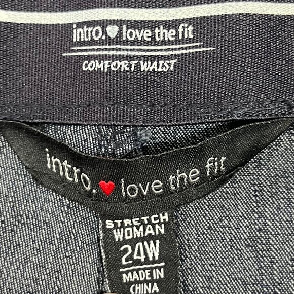 Intro Capri Pants Jeans Womens Size 24W Dark Wash Comfort Waist New - Picture 6 of 12